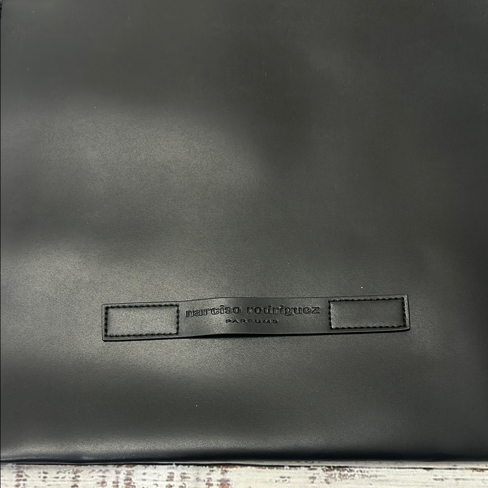 Narciso Rodriguez Parfums Black tote NWOT - Picture 2 of 9